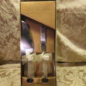 Beverly Clark La'mour Wedding Cake Serving Set